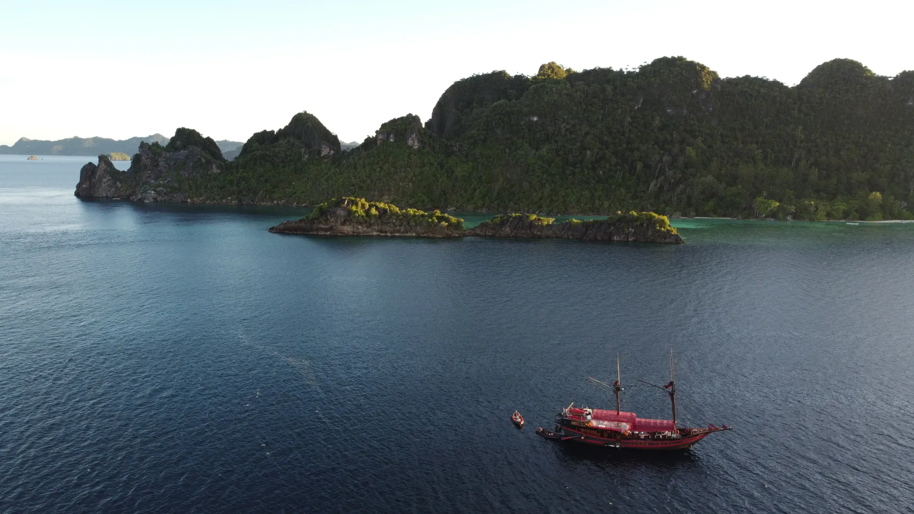 Indonézia - Raja Ampat & Triton Bay - 2024