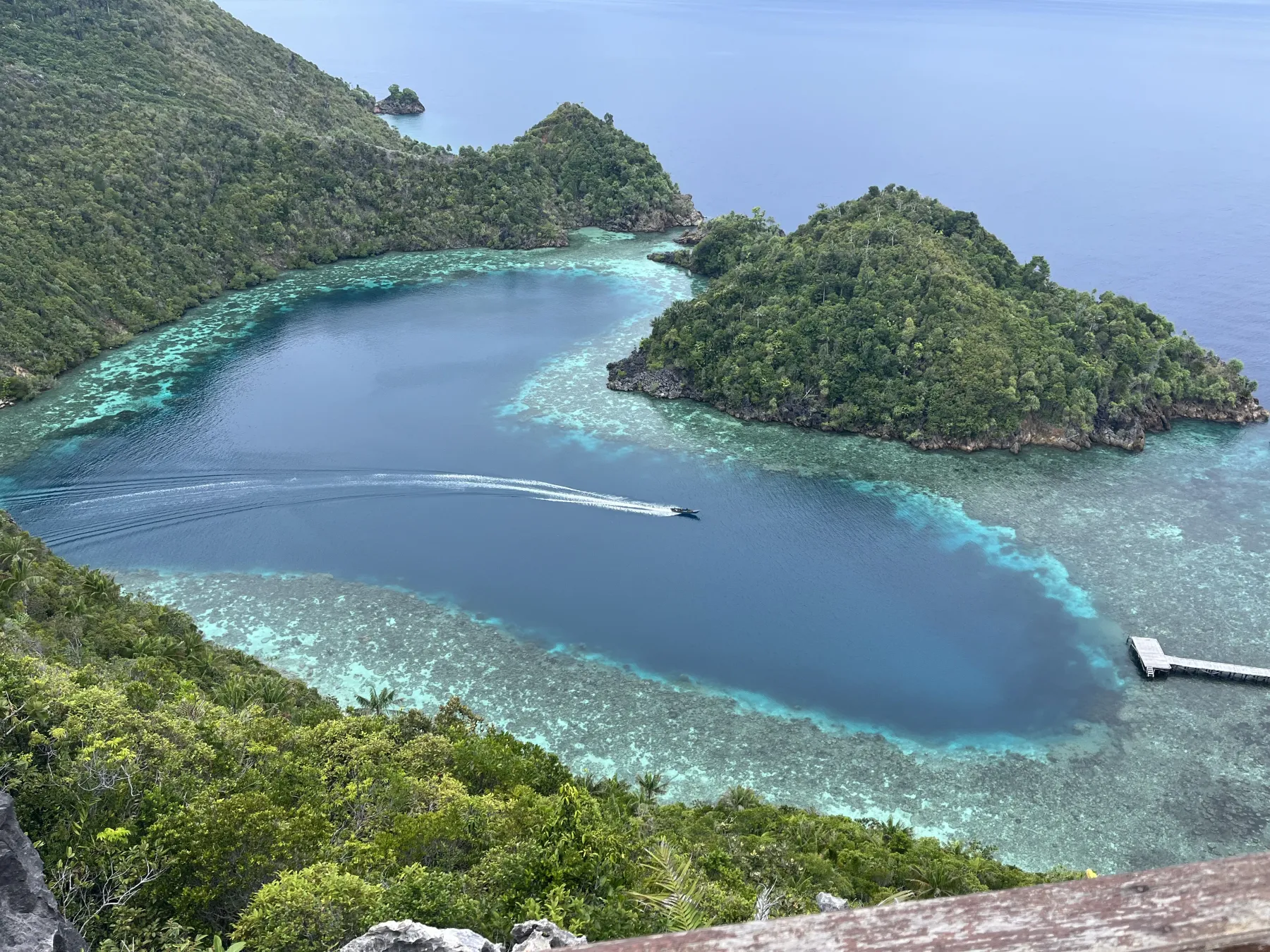 Indonézia - Raja Ampat & Triton Bay - 2024